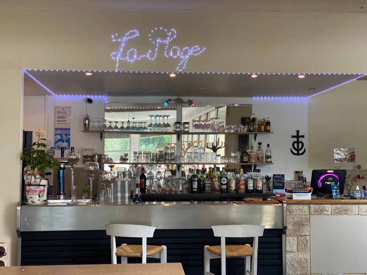 Hotel Restaurant La Plage Пор-Сен-Луи-дю-Рон Экстерьер фото